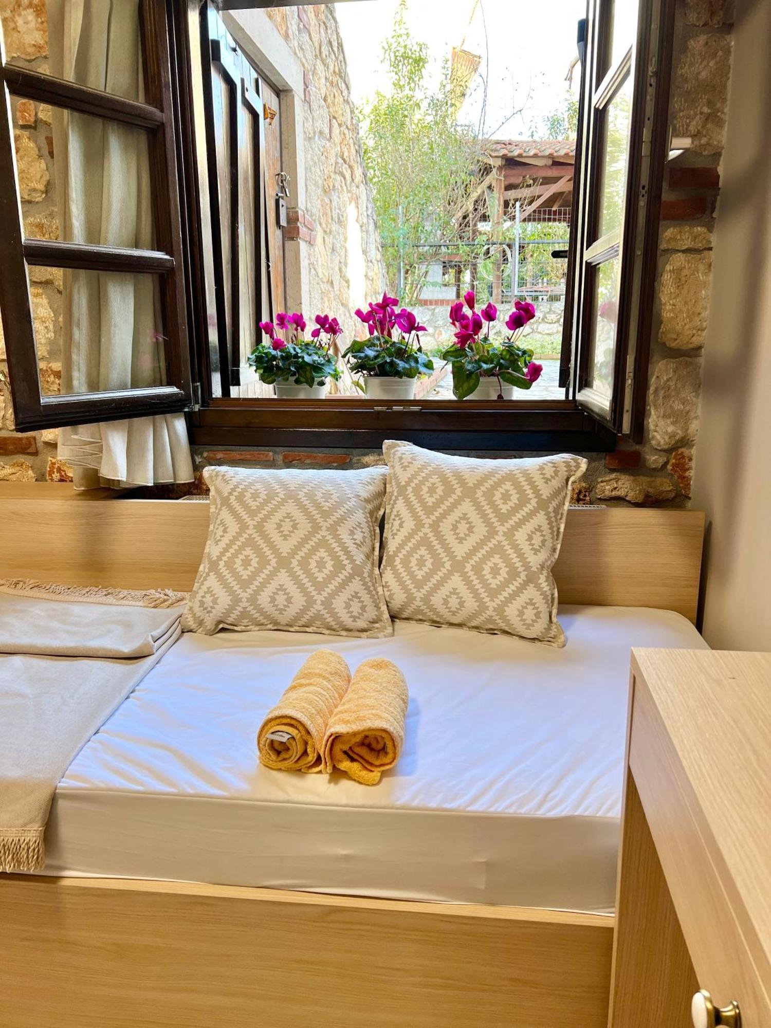 Boutique Stone House Guest House Psakoudia Exterior photo